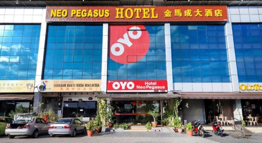 Super Oyo 1114 Neo Pegasus Hotel Segamat Exterior foto